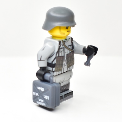 Немецкий ящик для 50 мм минометных мин. С минами. На период ВОВ (WWII) Для фигурок лего. Темно-серый