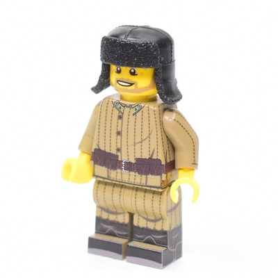 Ушанка с опущенными ушами. Черная. для ЛЕГО фигурок