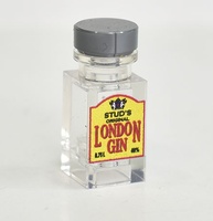 Бутылка из деталей "London Gin"