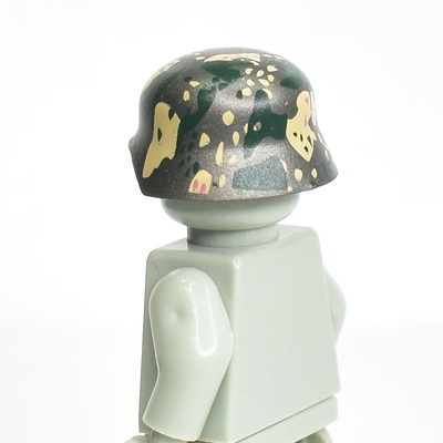 Немецкий шлем Stahlhelm камуфляж