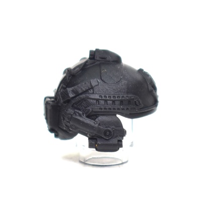 Боевой шлем для лего фигурок с наушниками, горизонтальное крепление. черный. G Brick Design