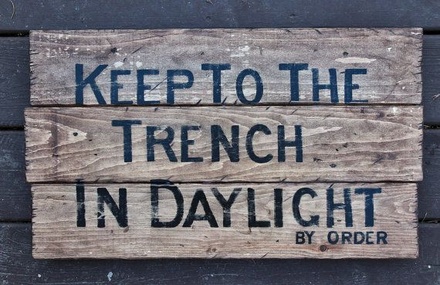 Tile 2x3 white с изображением "Keep to the Trench in daylight"