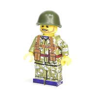 Советский LEGO в камуфляже "березка", кроссовки, рюкзак РД54