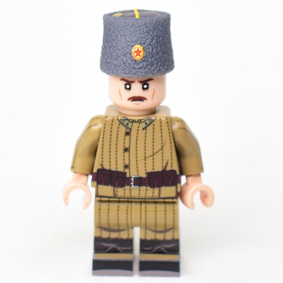 Папаха полковника, красный верх с кокардой обр 1956. для лего фигурок.