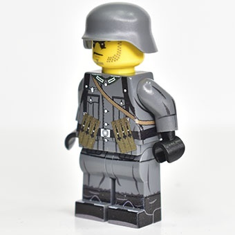Немецкий солдат с подсумками MP-40 принты 360 Темно-серый