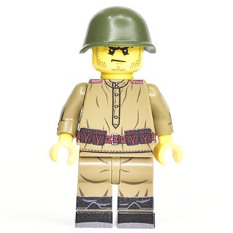 Советский солдат (LEGO) в гимнастерке М 43 д. рядового состава. Подсумки д. винтовки Мосина